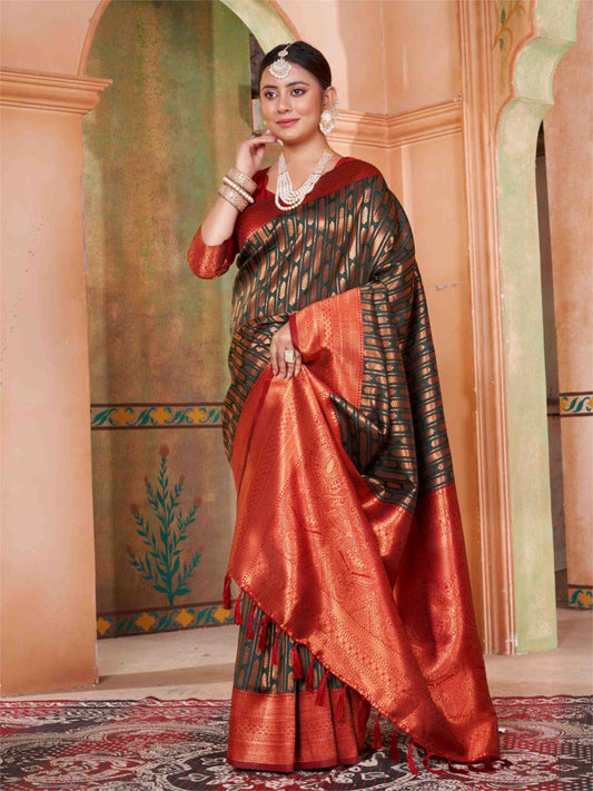 Bottle Green Kanjivaram Silk Saree